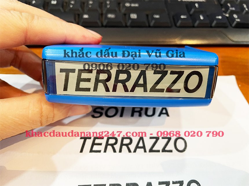 Khắc dấu tích điểm tại Đà Nẵng