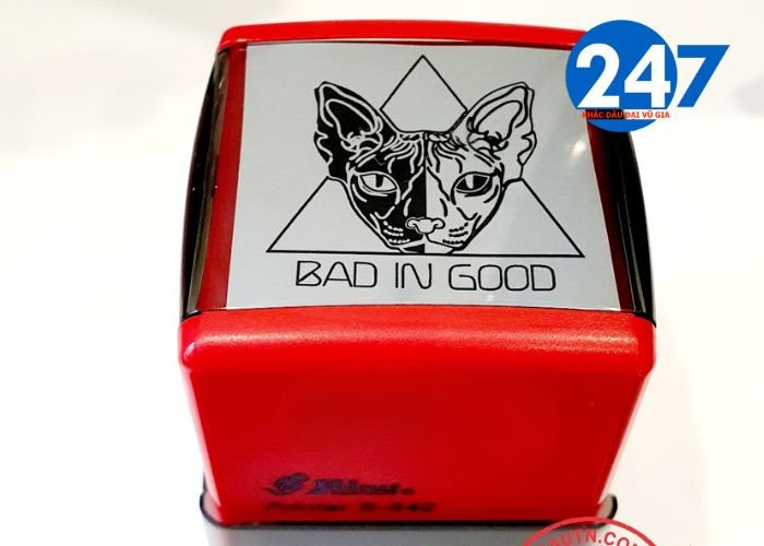 Khắc dấu logo công ty Đà Nẵng